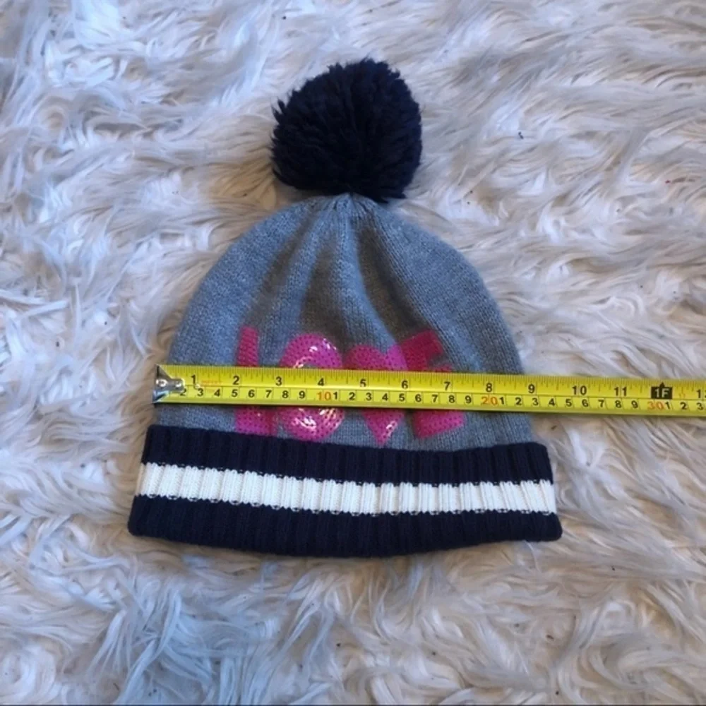 Gap kids gray with pink “Love” hat with Pom Pom on top sz s/m